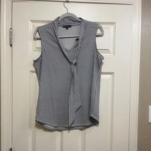 Adrianna Papell houndstooth work top